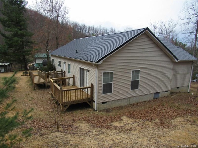 Property image 2 at 1894 Holiday Drive, Hendersonville, NC 28739