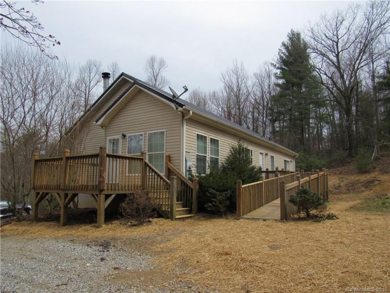 Property image 4 at 1894 Holiday Drive, Hendersonville, NC 28739