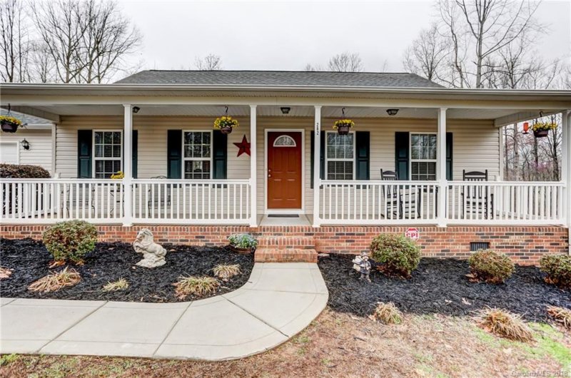 Property image 3 at 282 Bluegill Lane, Statesville, NC 28625