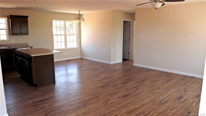 Property image 3 at 1186 Lynn Lane, Catawba, NC 28609