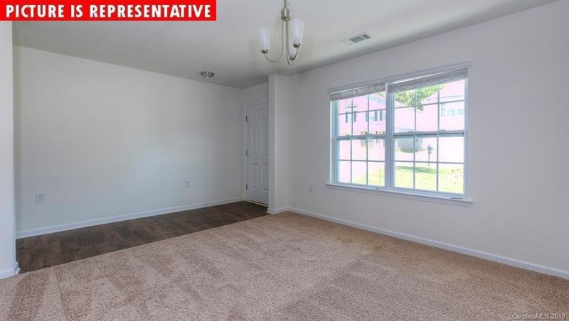 Property image 3 at 5415 Park Brook Drive, Charlotte, NC 28269