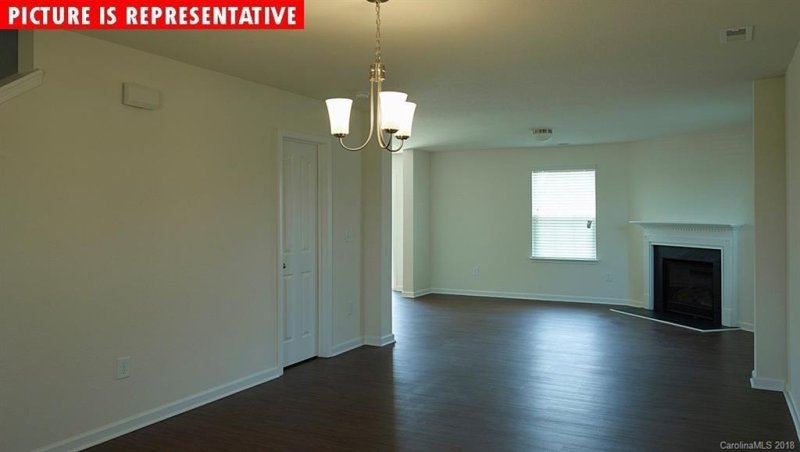 Property image 3 at 5328 Park Brook Drive, Charlotte, NC 28269