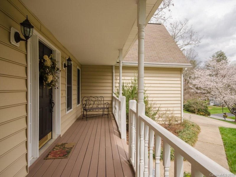 Property image 2 at 19 Collenwood Road, Arden, NC 28704