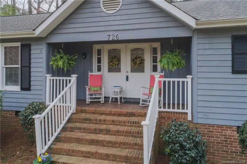 Property image 2 at 726 Knollwood Court, Rock Hill, SC 29732