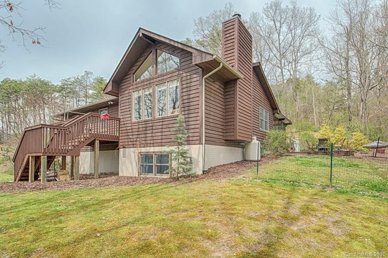 14 Evening Shade Drive