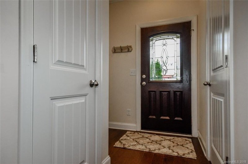 Property image 3 at 192 Aztec Circle, Mooresville, NC 28117