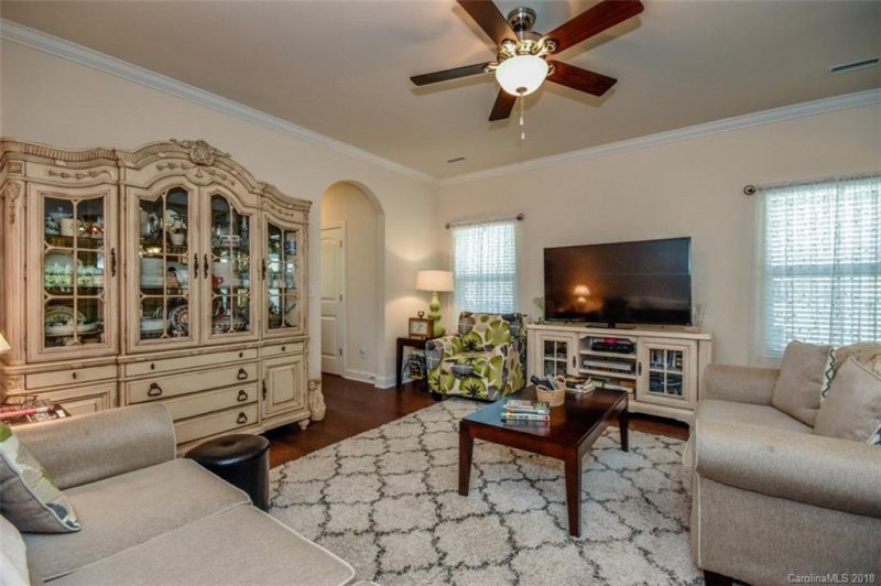 Property image 4 at 192 Aztec Circle, Mooresville, NC 28117