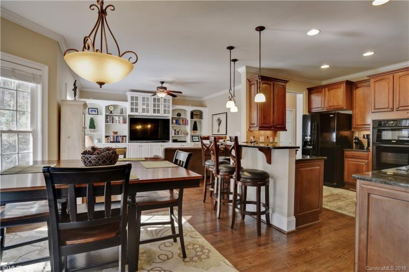 Property image 5 at 4212 Barbrick Street, Sherrills Ford, NC 28673