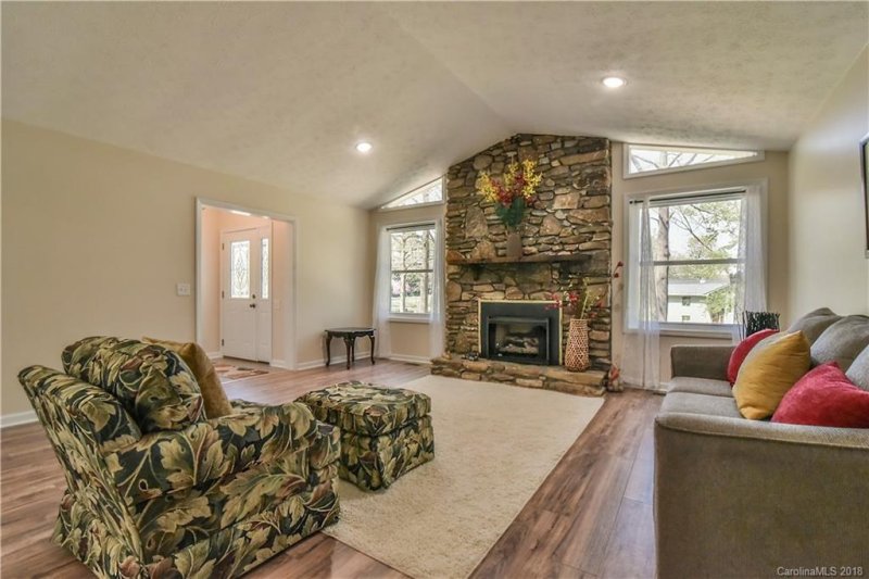 Property image 5 at 3227 Hickory Hill Road, Hendersonville, NC 28792