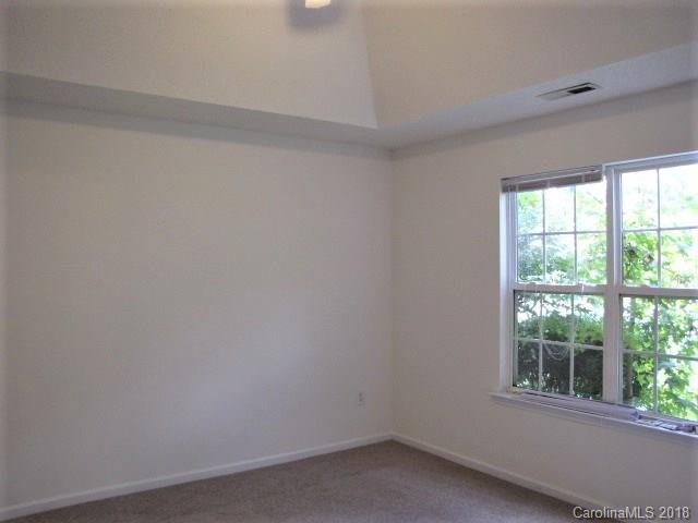 Property image 4 at 338 Touch Me Not Lane, Charlotte, NC 28216