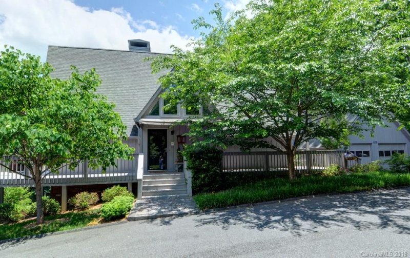 349 Camelot Drive