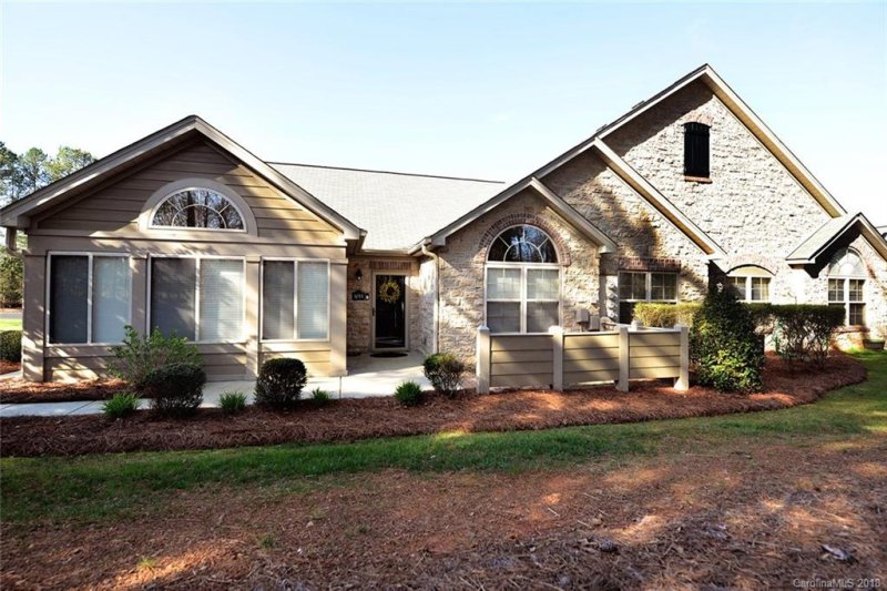 Property image 3 at 3055 Polo View Lane, Matthews, NC 28105
