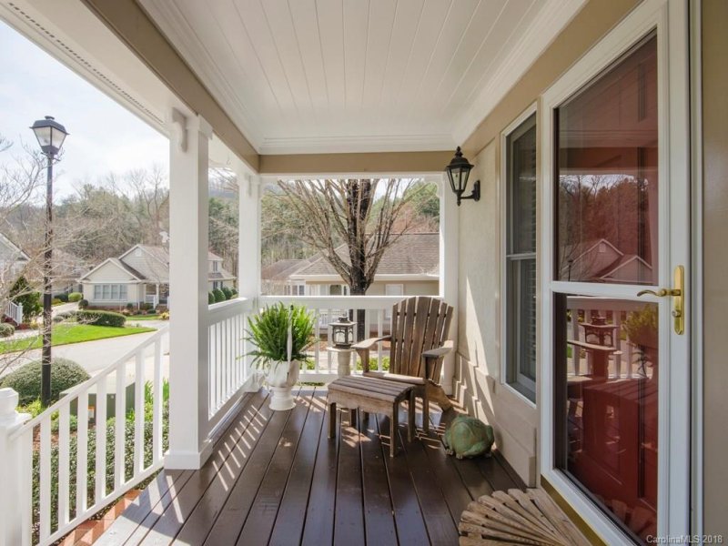 Property image 2 at 4 Creekside Way, Asheville, NC 28804