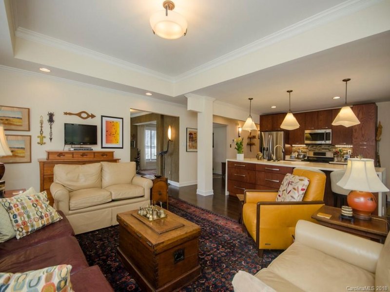 Property image 5 at 4 Creekside Way, Asheville, NC 28804