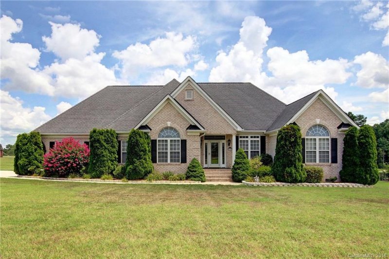 635 Lake Wright Road