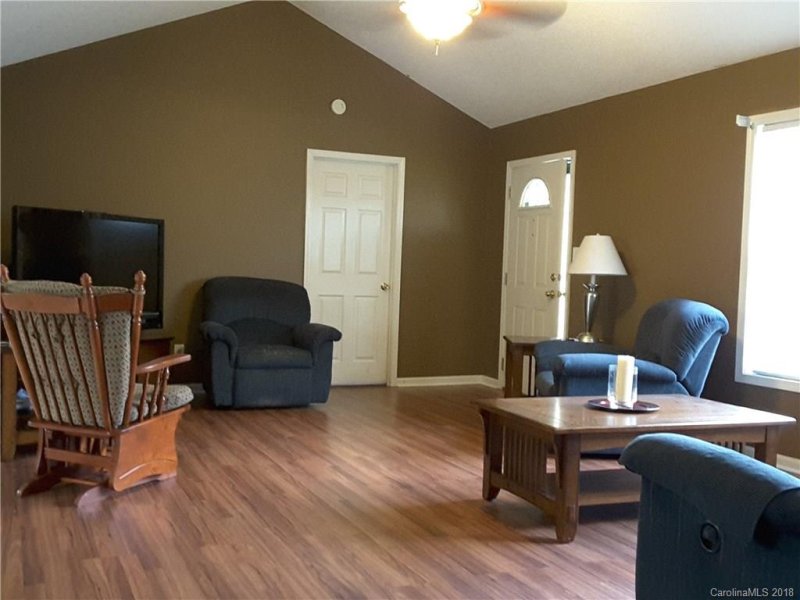 Property image 4 at 1232 Courtney Cove Court, Gastonia, NC 28052