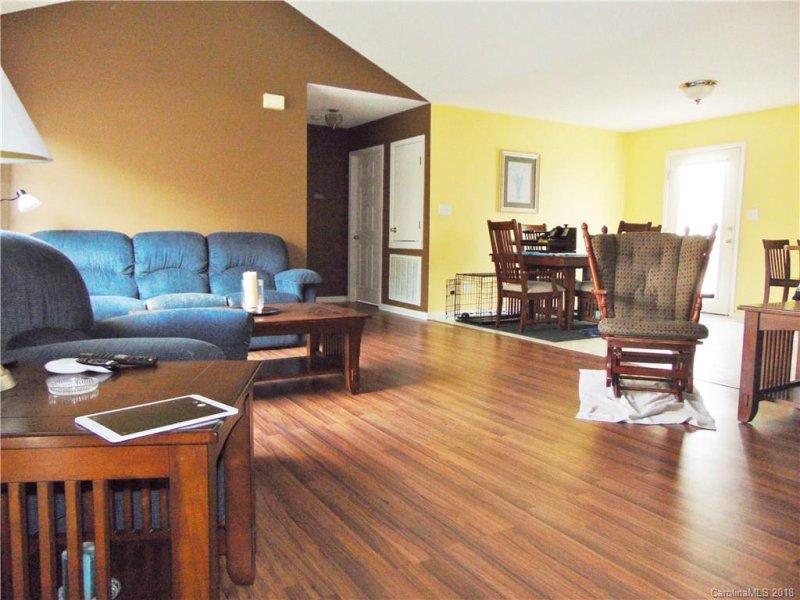 Property image 5 at 1232 Courtney Cove Court, Gastonia, NC 28052