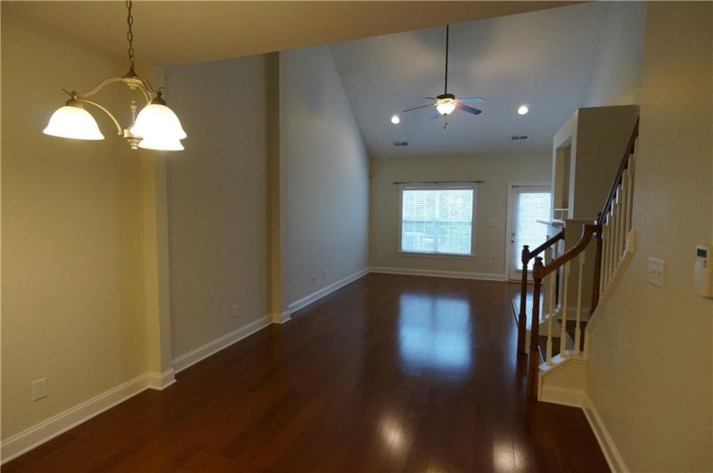 Property image 2 at 2008 Talbot Lane, Hickory, NC 28602