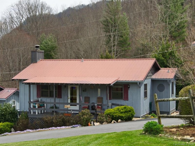 Property image 3 at 250 Raven Ridge, Maggie Valley, NC 28751