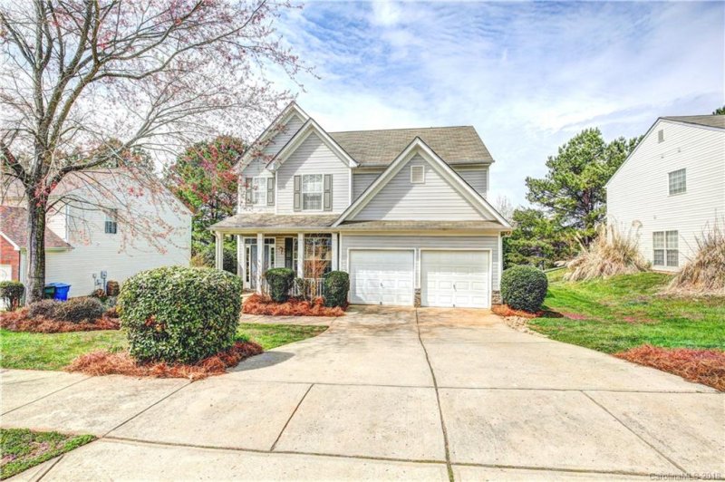 120 Vance Crescent Drive