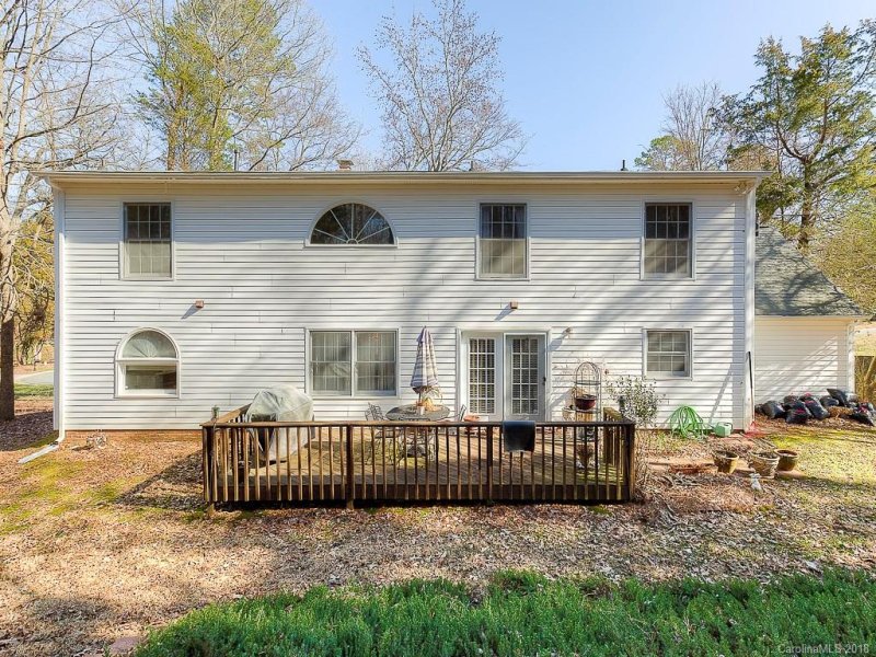 Property image 5 at 10218 Rougemont Lane, Charlotte, NC 28277