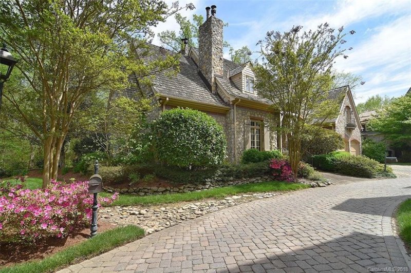 Property image 2 at 2324 La Maison Drive, Charlotte, NC 28226