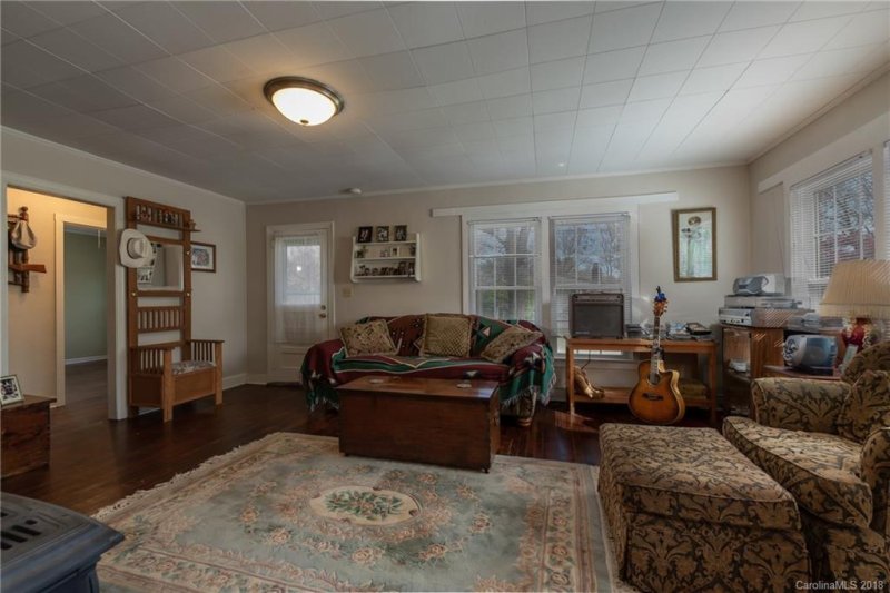 Property image 4 at 204 Allen Road, East Flat Rock, NC 28726