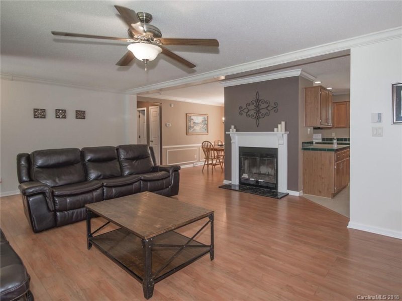 Property image 5 at 8921 Gosnell Drive, Charlotte, NC 28227