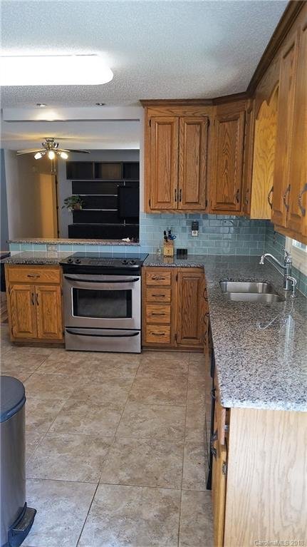 Property image 4 at 842 Hunter Drive, Mooresville, NC 28115