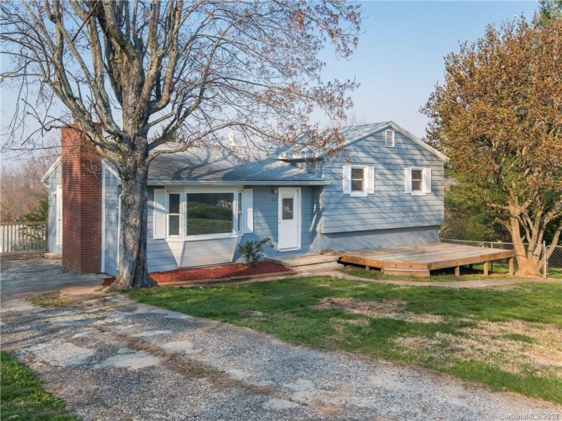 Property image 2 at 216 Stradley Mountain Road, Asheville, NC 28806