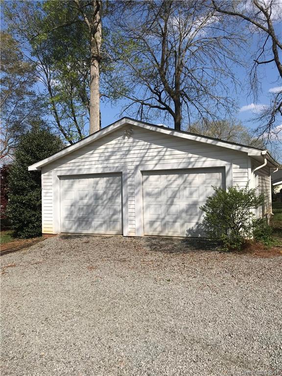 Property image 3 at 404 N Hawthorne Street, Mount Holly, NC 28120