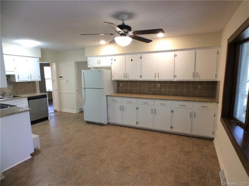 Property image 5 at 6213 Cedar Croft Drive, Charlotte, NC 28226