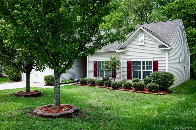 Property image 3 at 6429 Sackett Way, Charlotte, NC 28269