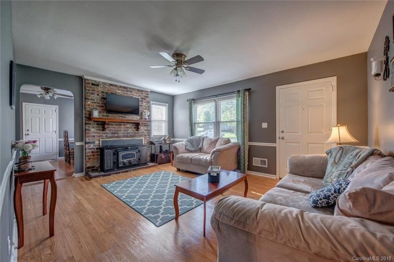 Property image 4 at 204 Peachtree Street, Belmont, NC 28012