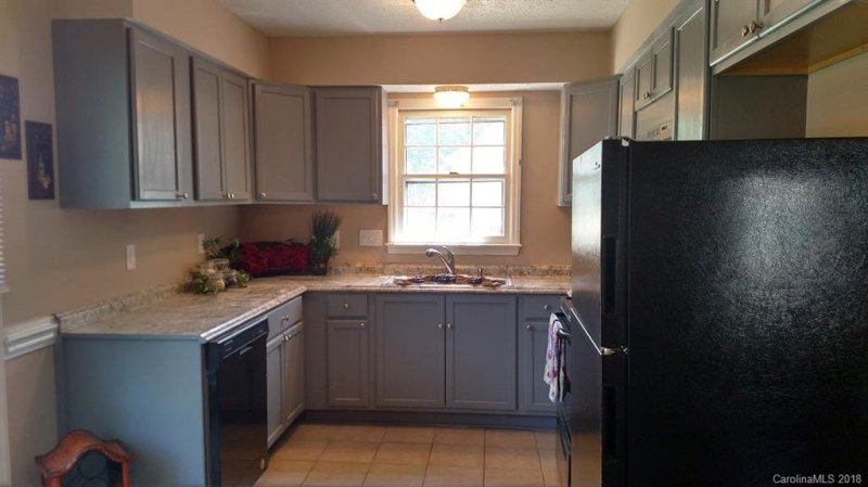 Property image 5 at 4013 Inglehurst Drive, Charlotte, NC 28273