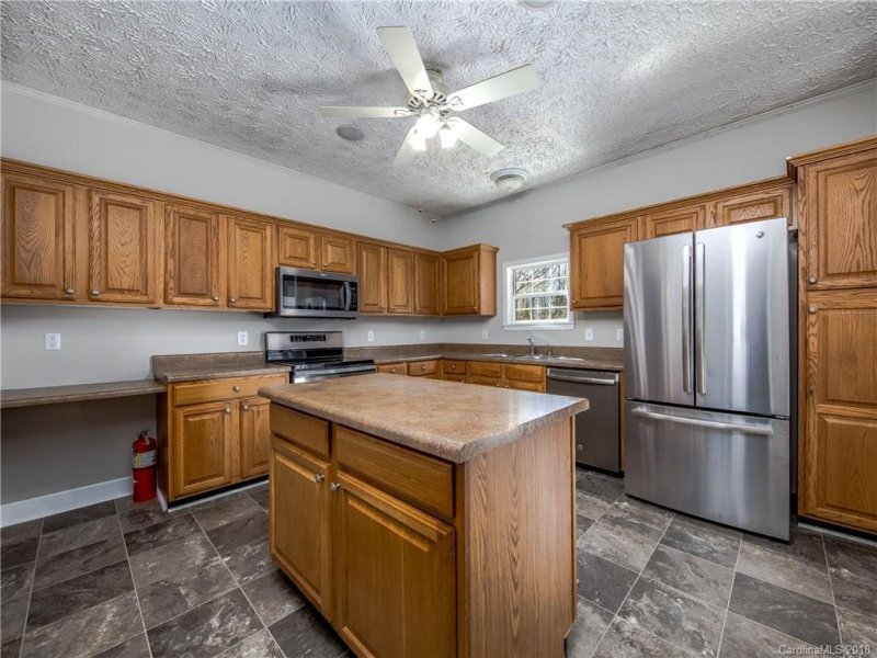 Property image 2 at 112 Hidden Meadow Drive, Candler, NC 28715