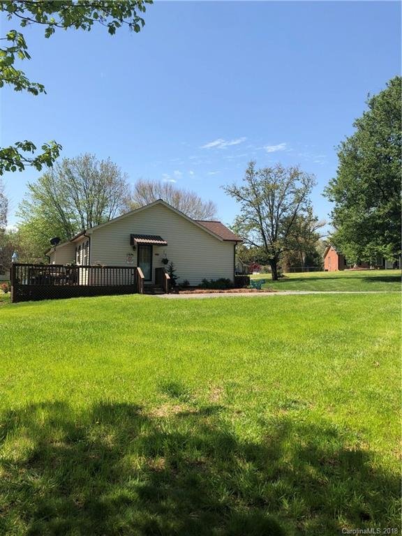 Property image 3 at 1621 Rayland Drive, Hickory, NC 28601