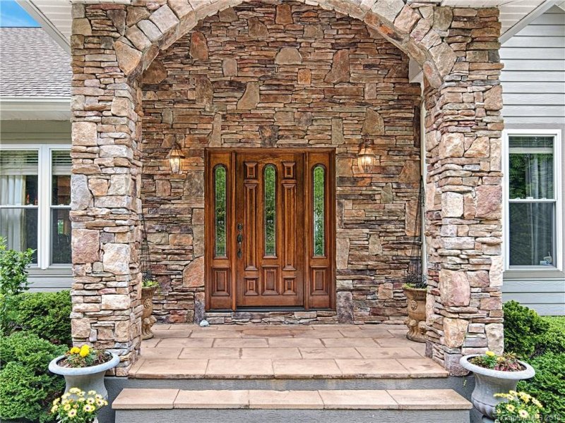 Property image 5 at 44 South Ridge Drive, Hendersonville, NC 28739