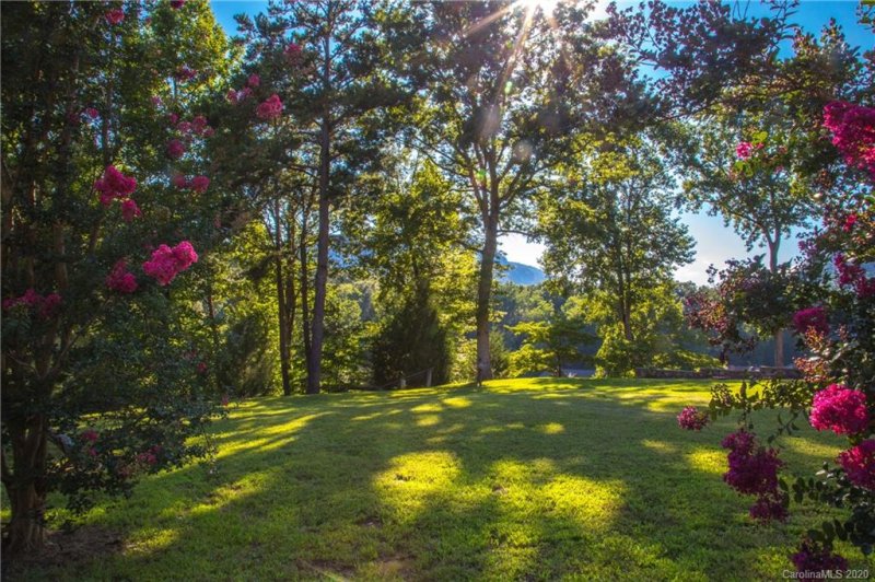 Property image 3 at 222 Chapel Point Road, Lake Lure, NC 28746