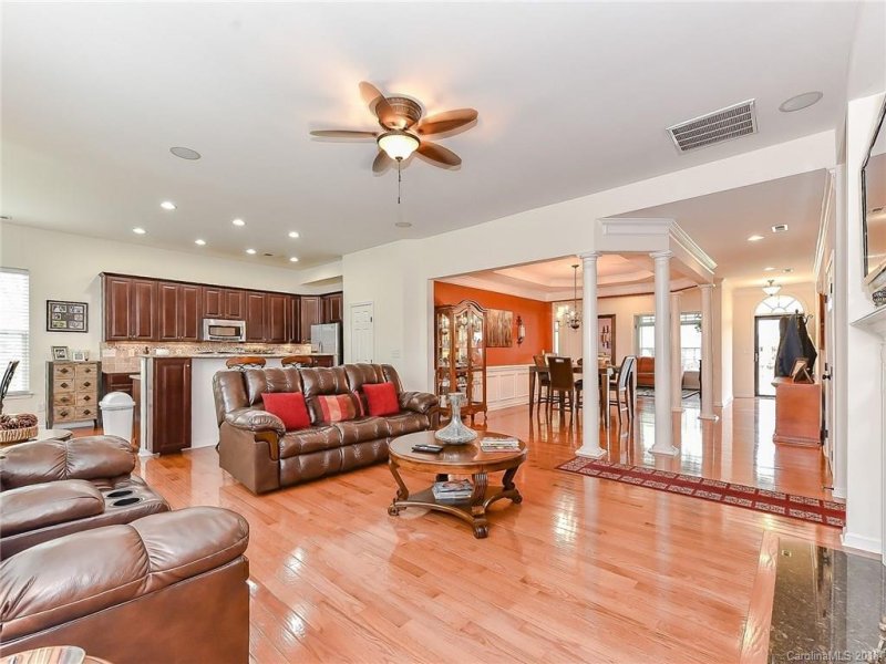 Property image 5 at 133 Misty Woods Drive, Lake Wylie, SC 29710