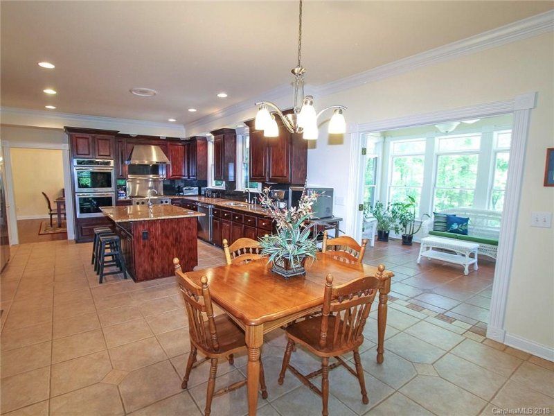 Property image 3 at 3741 Spokeshave Lane, Matthews, NC 28105