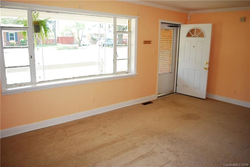 Property image 4 at 2516 Old Steele Creek Road, Charlotte, NC 28208