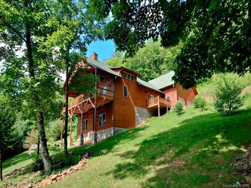 872 Cobblestone Drive