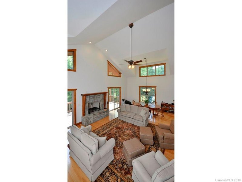 Property image 4 at 872 Cobblestone Drive, Waynesville, NC 28786