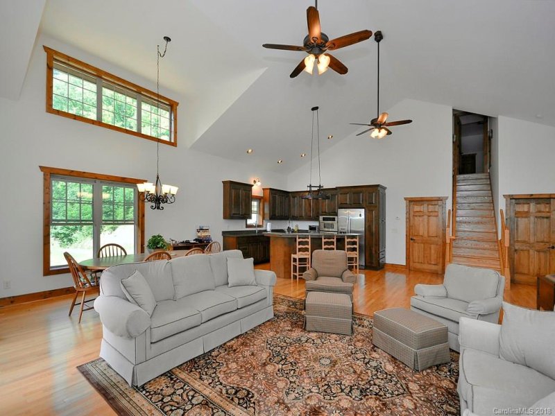 Property image 5 at 872 Cobblestone Drive, Waynesville, NC 28786