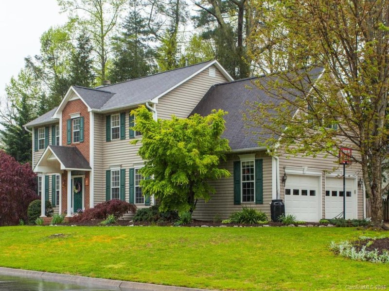 Property image 2 at 301 Whispy Willow Court, Fletcher, NC 28732