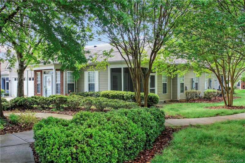 Property image 3 at 12104 Groth Court, Charlotte, NC 28277