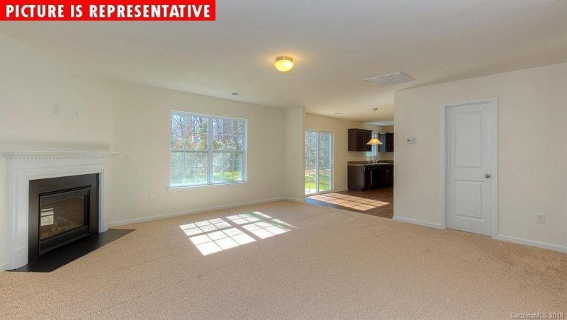 Property image 3 at 5418 Park Brook Drive, Charlotte, NC 28269