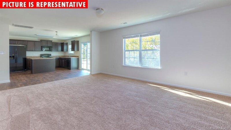 Property image 5 at 2814 Tancor Drive, Charlotte, NC 28269