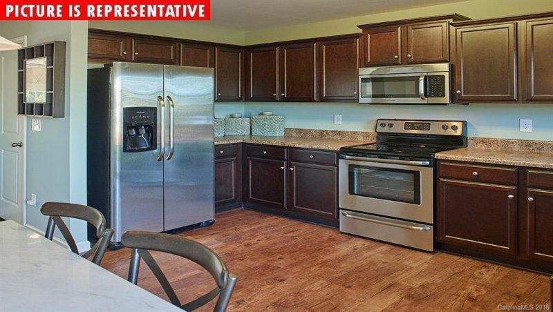 Property image 5 at 2806 Tancor Court, Charlotte, NC 28269